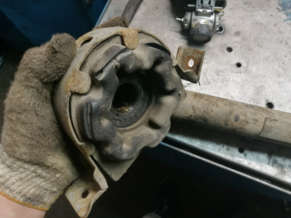 Легкое ТО КАРДАНа! Пружины ЗиЛ — ГАЗ 31105, 2,3 л, 2004 года | своими ...