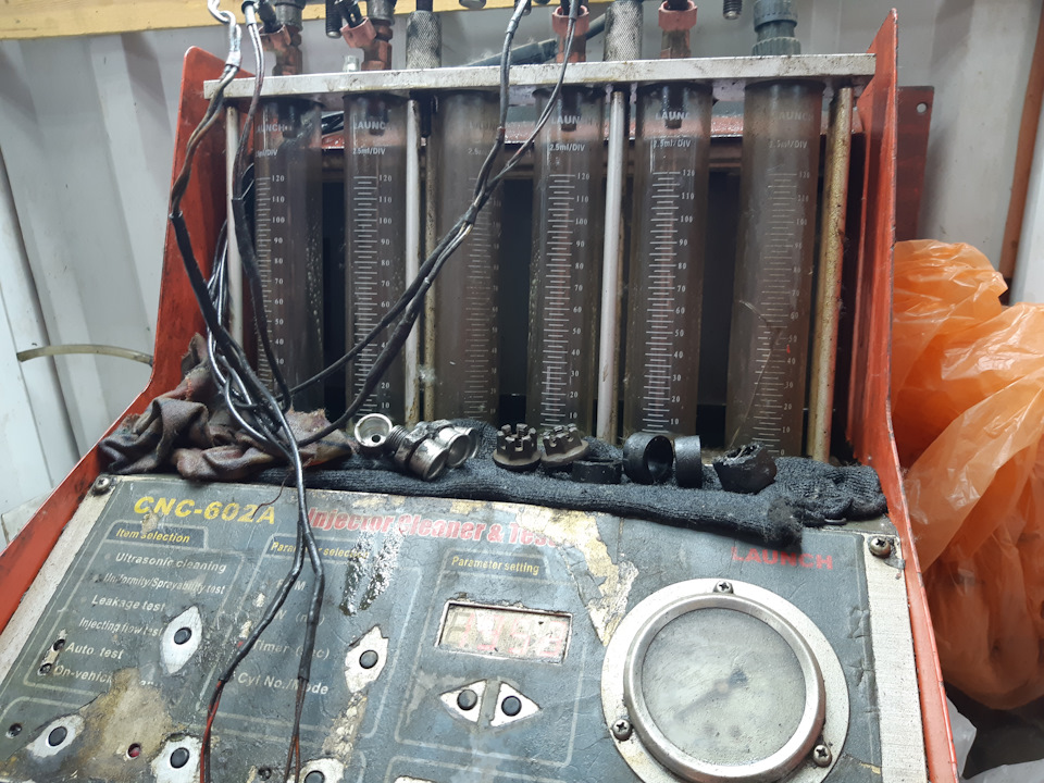 Чистка форсунок со снятием — Toyota Caldina (210), 2 л, 1999 года ...