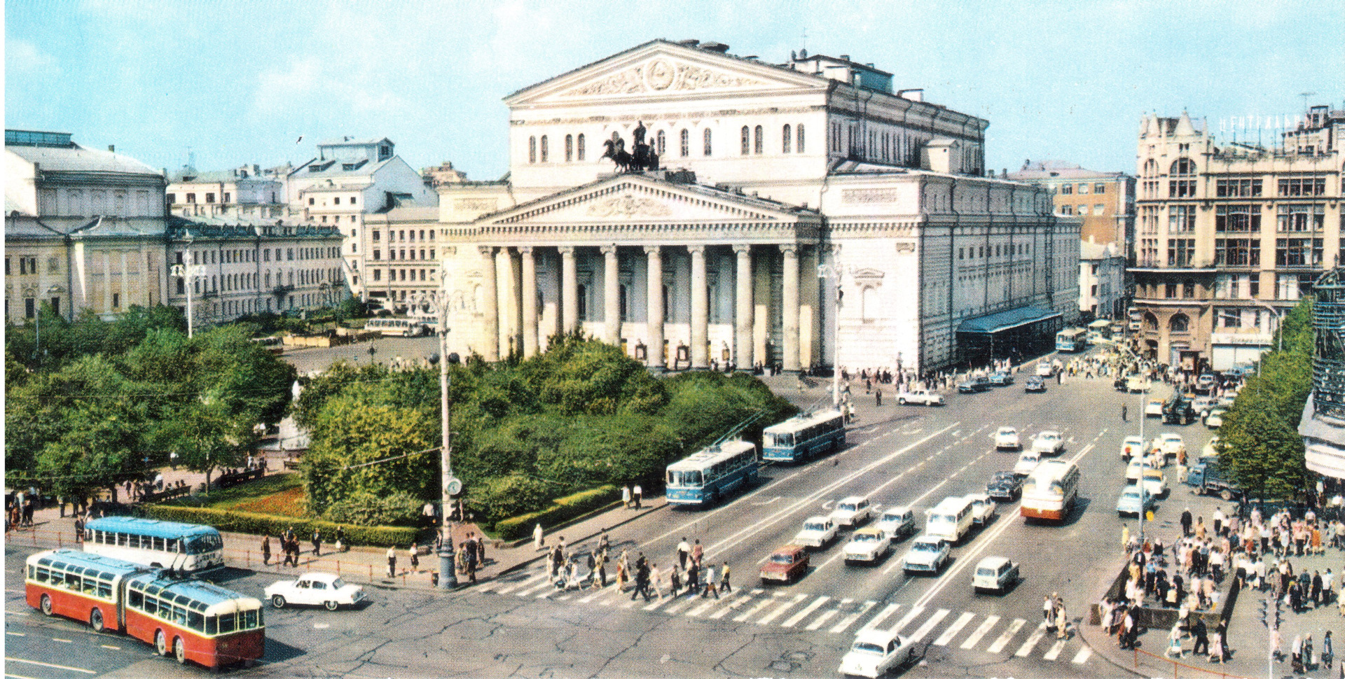 Как выглядит площадь. Осип Иванович Бове Театральная площадь. Театральная площадь Бове. Государственный Академический большой театр Союза ССР. 1821—1824 Большой театр.