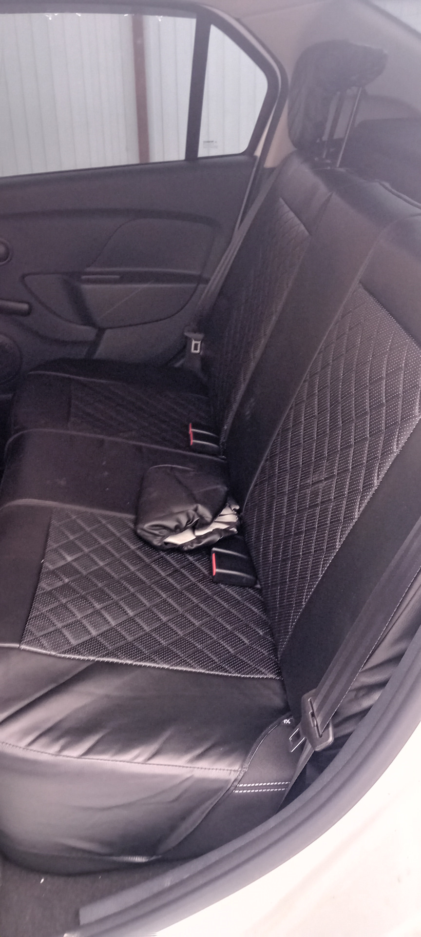 Фото в бортжурнале Renault Logan Stepway