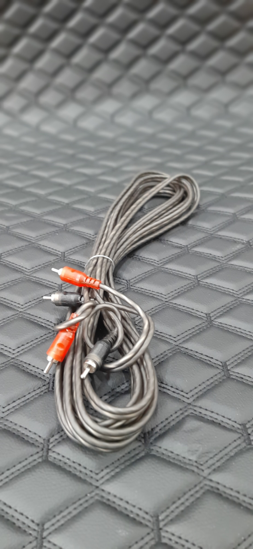 Активный сабвуфер PIRANHA 12А DL Audio настройка и подключение — Toyota ...