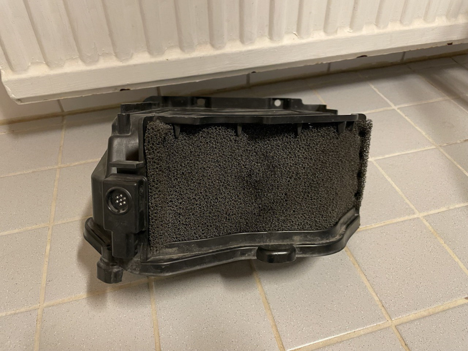 #059 Чистка фильтра грубой очистки салона — BMW 5 series (F10), 2 л ...