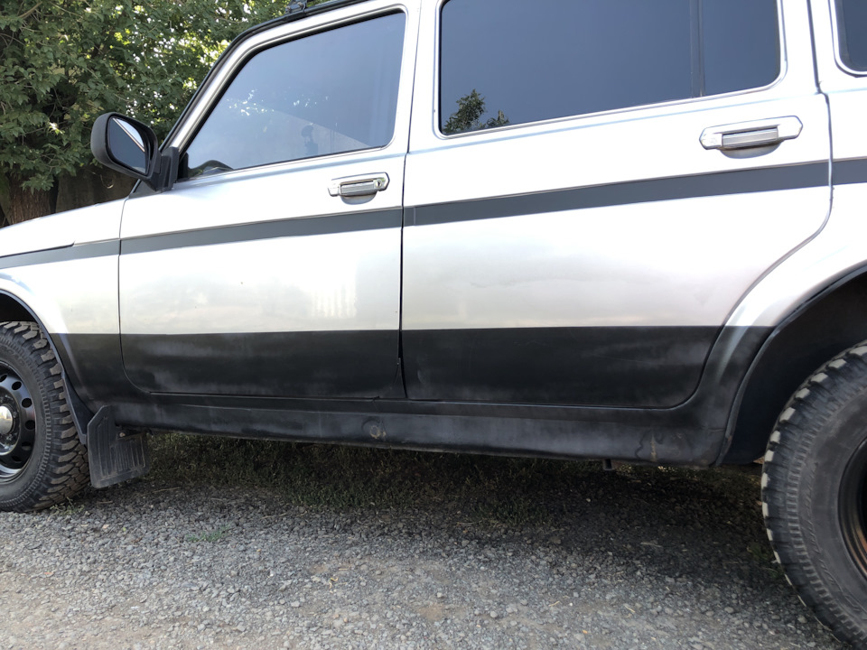 Подкраска, замена ручек, замена топливного фильтра — Lada 2131, 1,7 л ...