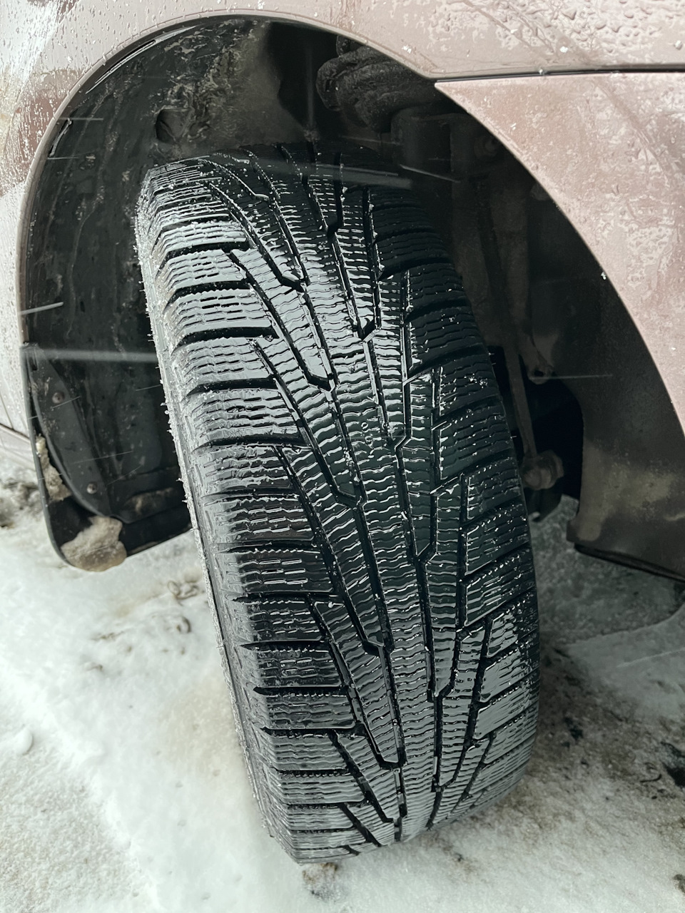 Новые зимние шины Nokian — Skoda Octavia A7 Mk3, 1,8 л, 2014 года ...
