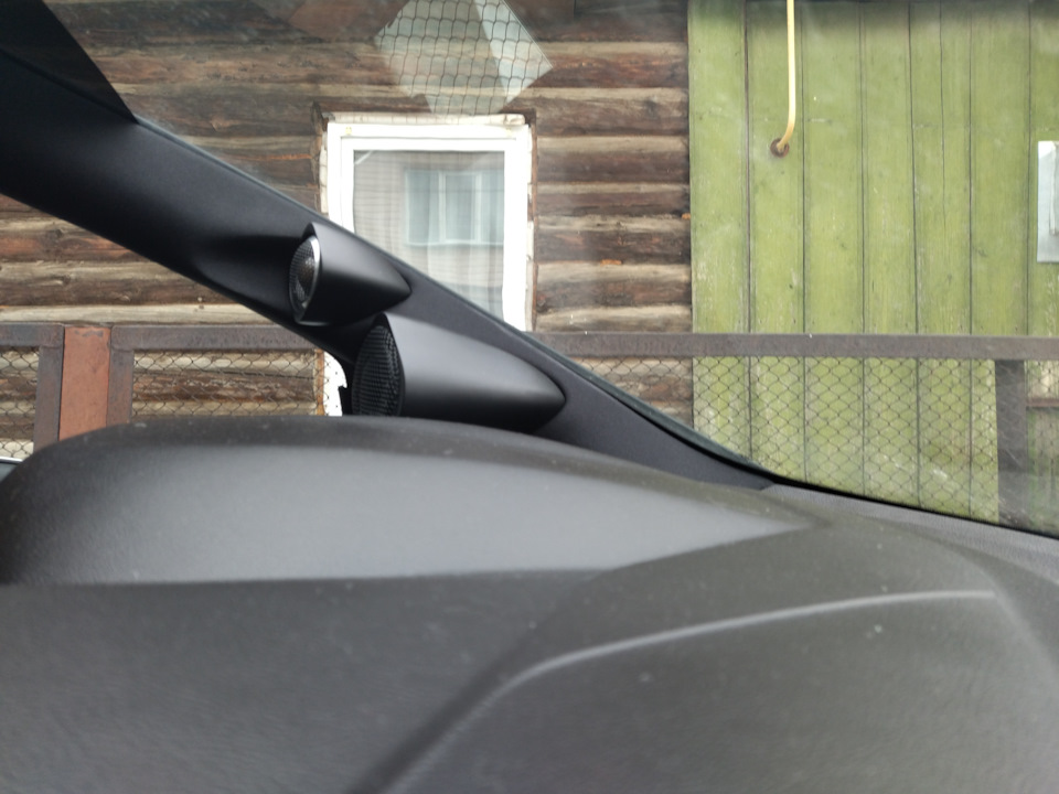 Стойки СЧ ВЧ — Ford Focus Sedan III, 2 л, 2013 года | автозвук | DRIVE2