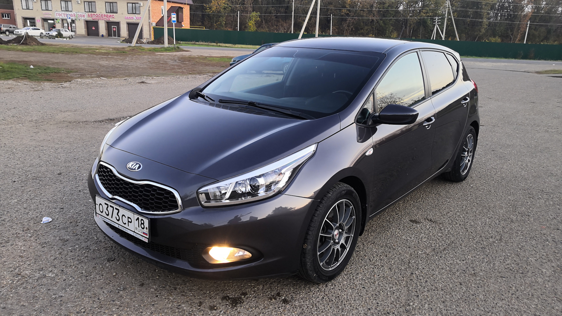 KIA Ceed (2G) 1.6 бензиновый 2015 | Серые будни на DRIVE2