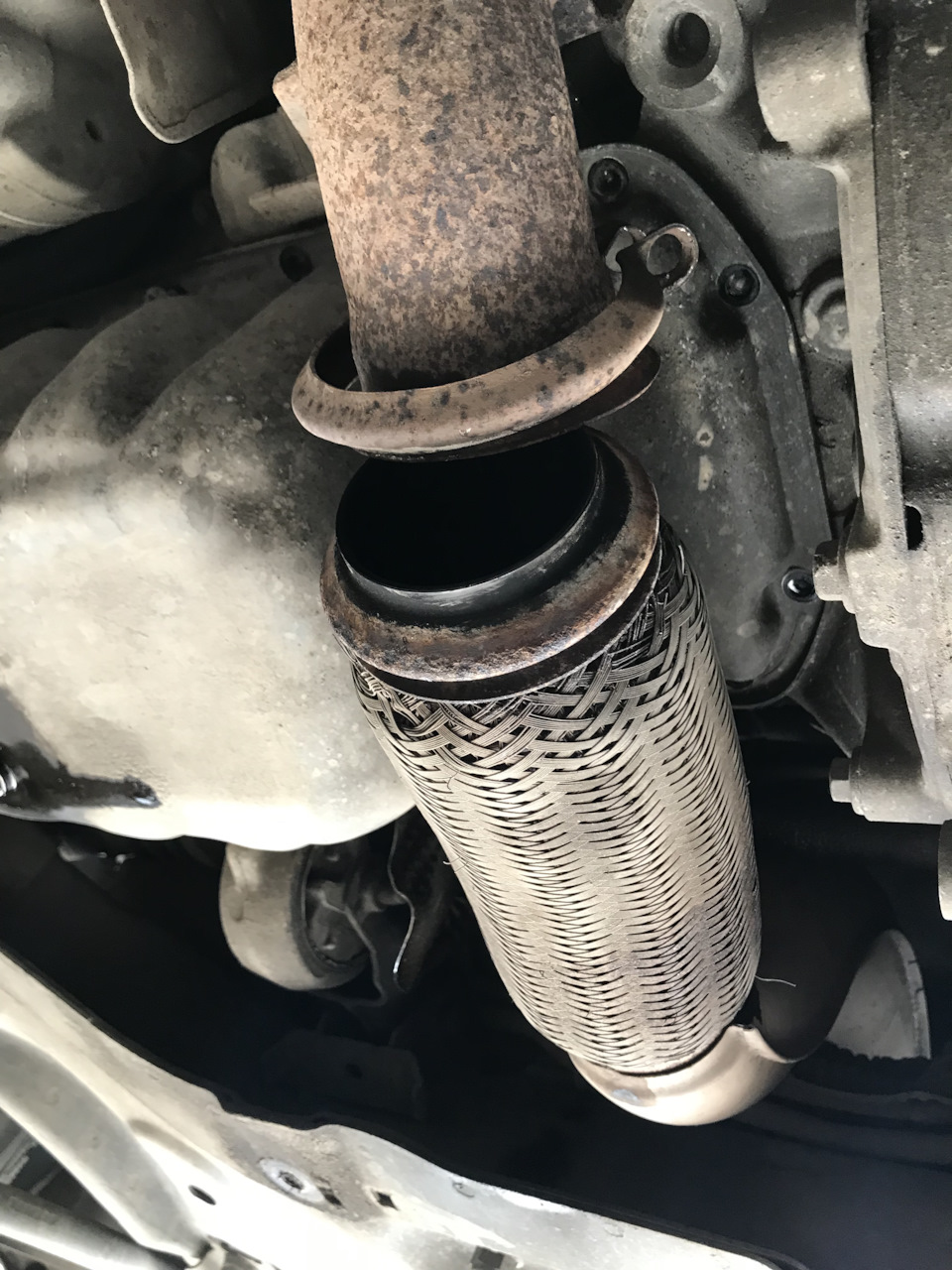 Ошибка давления масла пежо. Engine oil pressure too low пежо 308. пежо 308 ошибка давление масла.