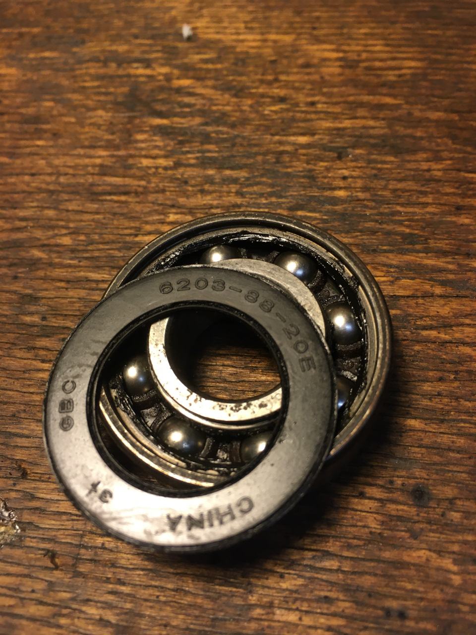 Подшипник натяжного ролика — BMW 3 series (E46), 2,5 л, 2002 года ...