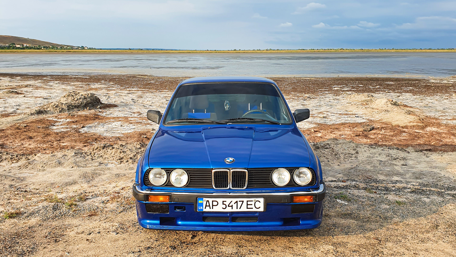 BMW 3 series Coupe (E30) 1.8 бензиновый 1986 | Мокрый асфальт на DRIVE2