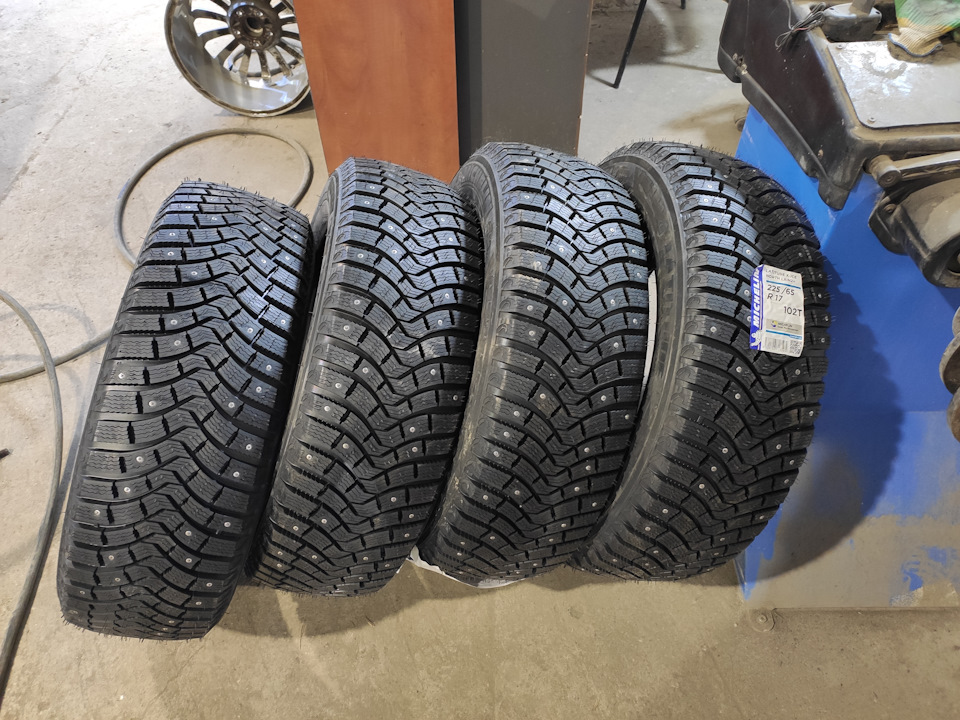Рeкламация Michelin — Nissan X-Trail III (t32), 2 л, 2015 года | шины ...