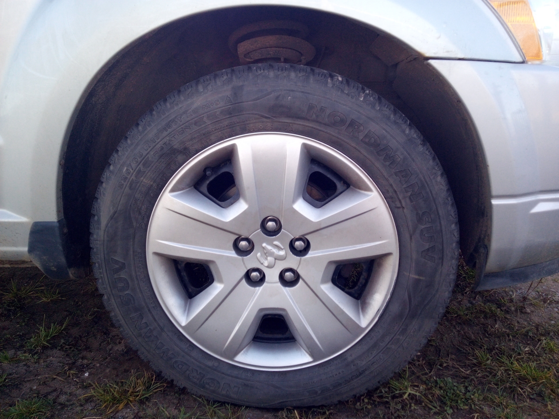 Зимняя резина NORDMAN SUV 225х65 R17 — Dodge Caliber, 1,8 л, 2006 года ...