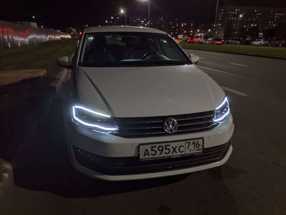 режим габаритных огней — Volkswagen Polo Sedan