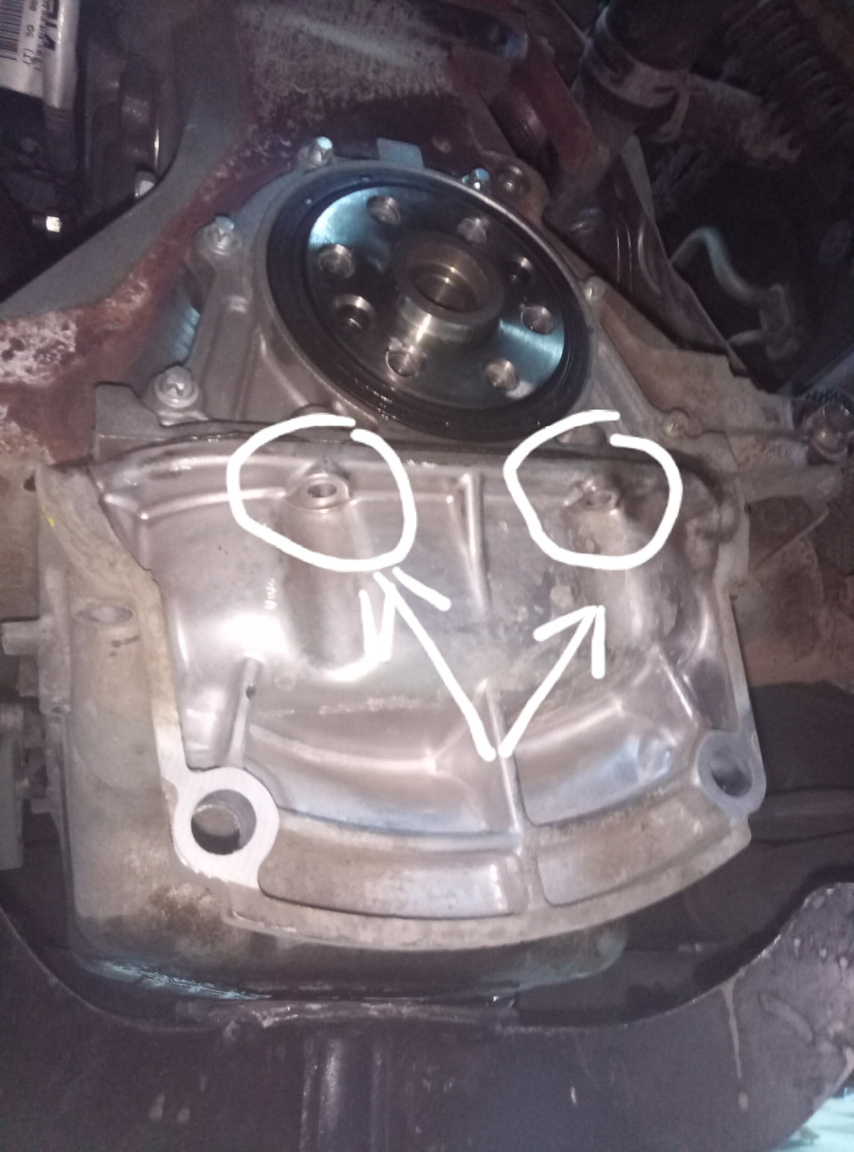 Как совет всем! Болты поддона, со стороны маховика, при возможности замените на шестигранники(отлично по длинне подошли шестигранники с рампы- раньше она прикручивалась шестигранниками) в магазине купил длинный ключ шестигранник и теперь есть возможность откручивать поддон без снятия кпп и маховика! — Lada Vesta SW Cross (1G)