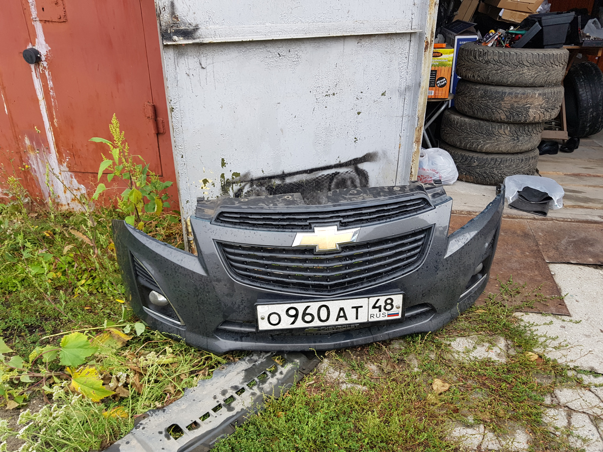 Стекло правого заднего фонаря на Volkswagen Polo — DRIVE2