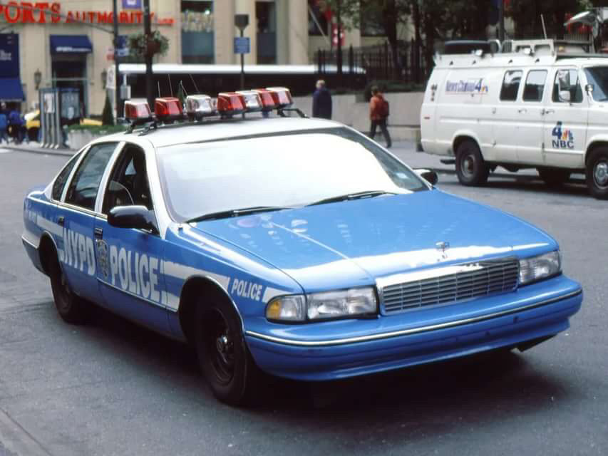 Chevrolet Caprice Police 2010 года