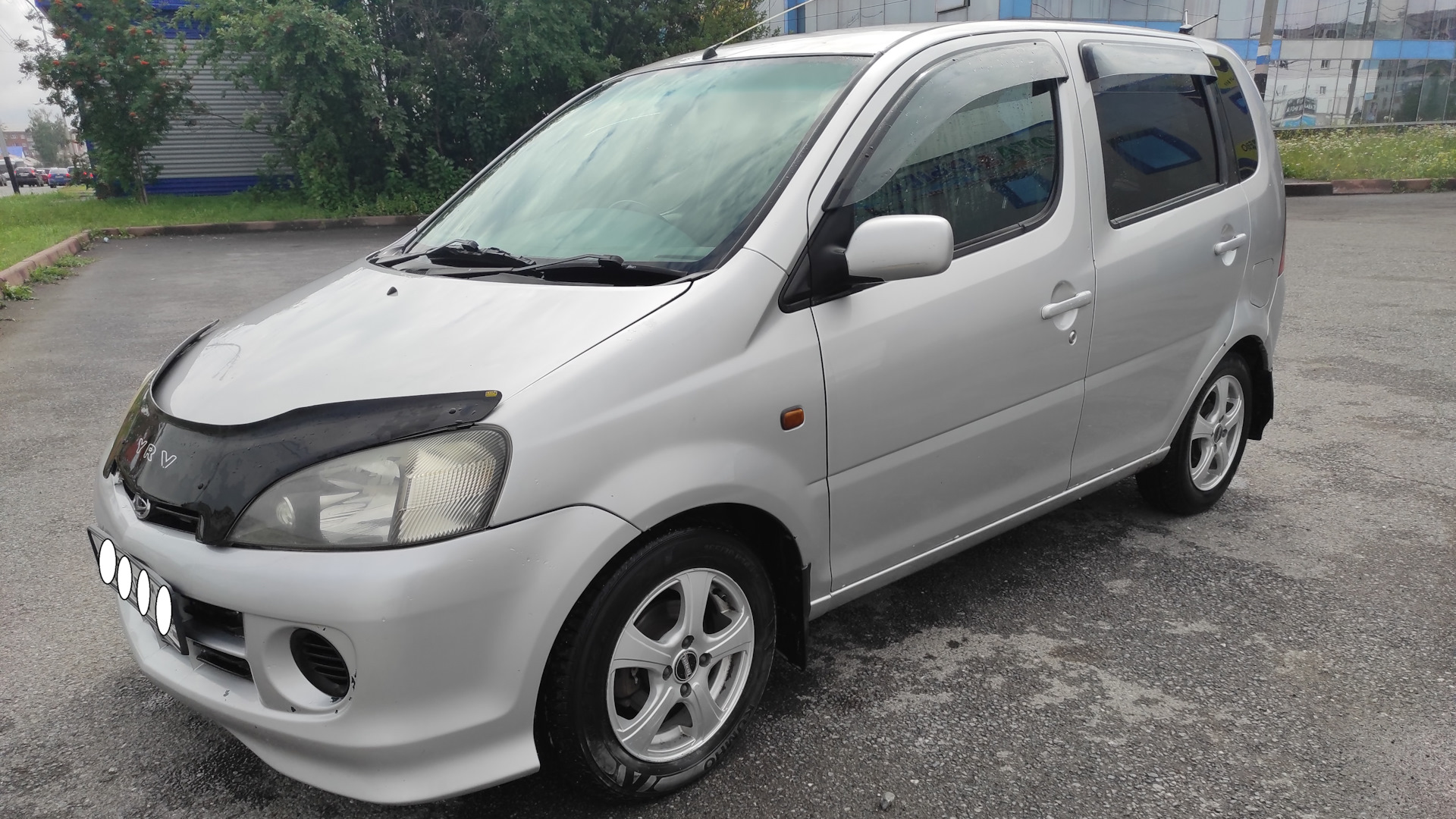 Daihatsu Yrv 1.3 бензиновый 2000 | Юрик тумбочка на DRIVE2