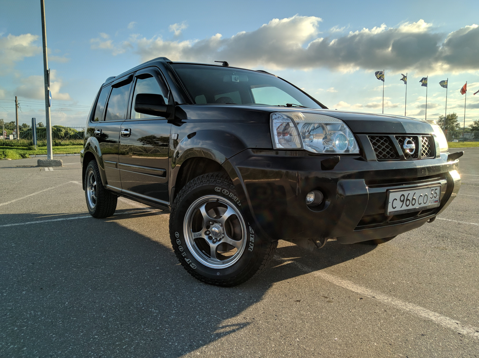 X trail 2004 года. Nissan x-Trail 2004. Nissan x Trail t30 Offroad. Nissan x Trail 2004 l 2.5. Nissan x-Trail 2004 Tuning.