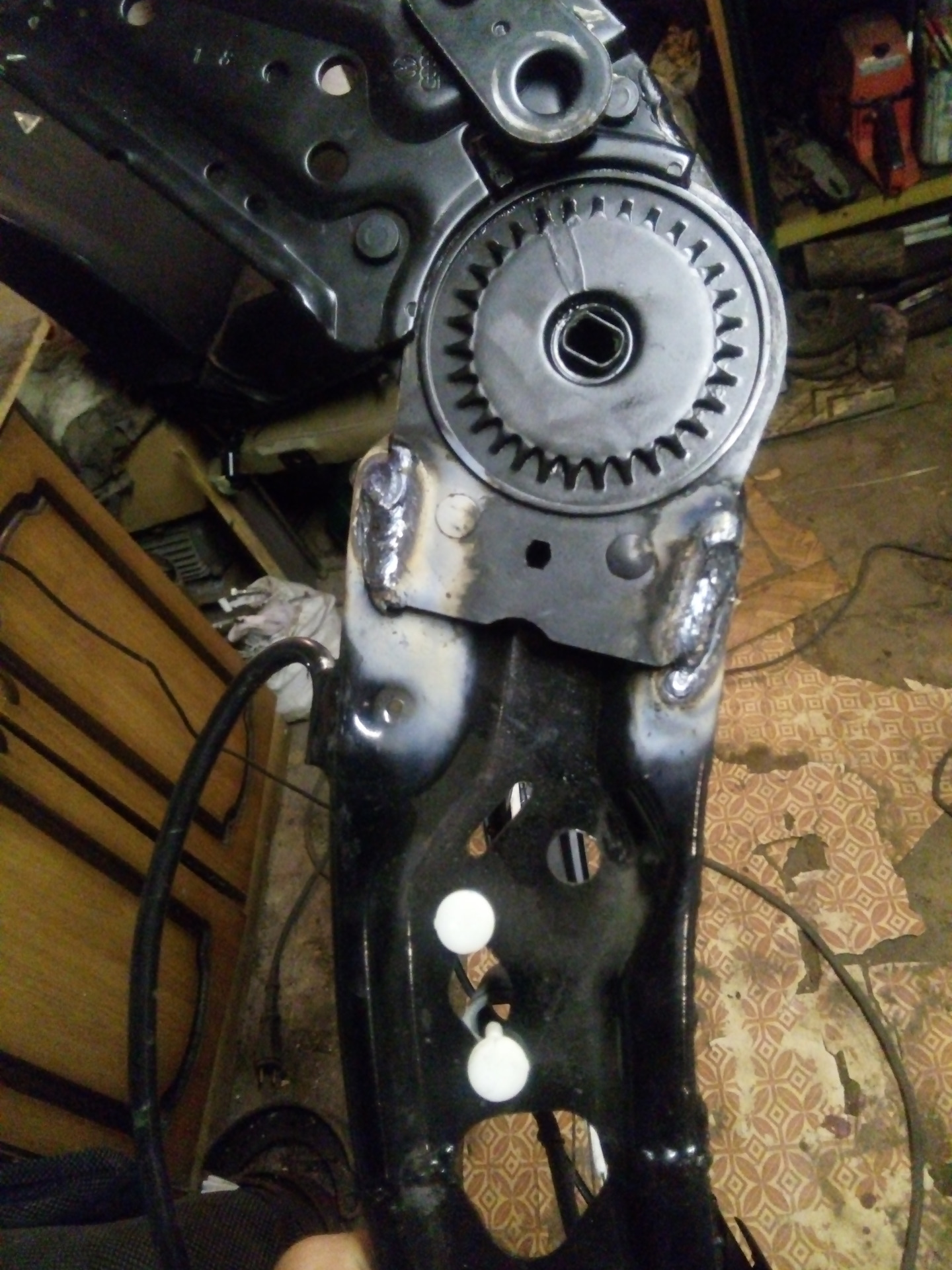 механизм наклона спинки иж. механизм регулировки спинки сиденья иж 2126 правый. механизм регулировки наклона спинки. механизм регулировки наклона спинки. механизм регулировки наклона спинки.