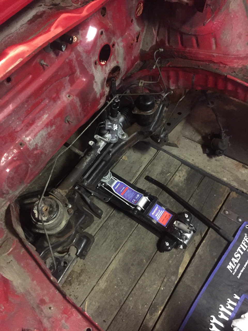 Т.О рулевой рейки+ установка подрамника — Volkswagen Golf Mk2, 2,8 л ...