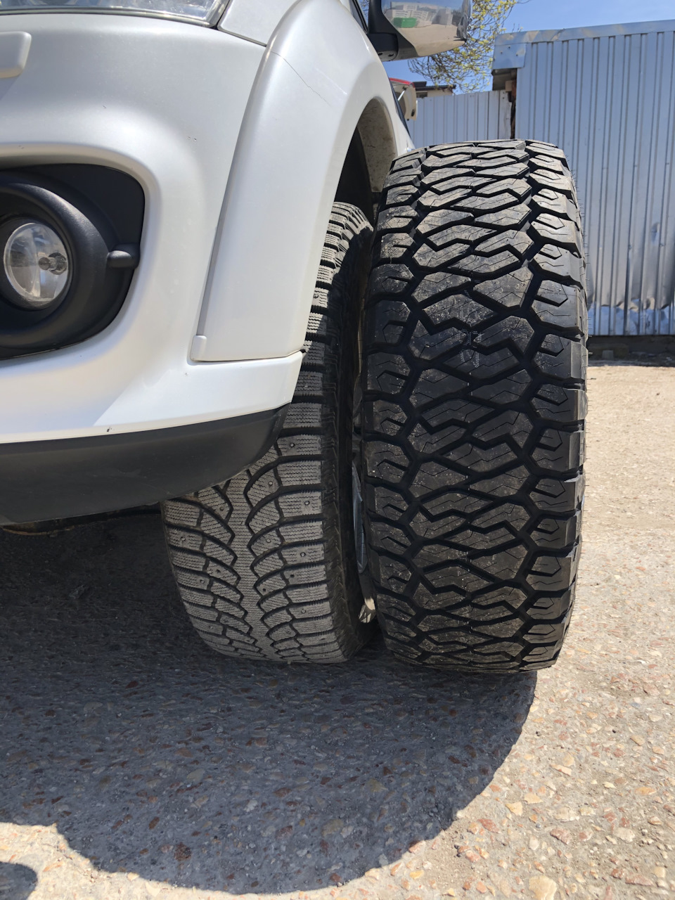 33” Шины Maxxis RAZR AT 285/70/17 — Mitsubishi Pajero Sport (2G), 2,5 л,  2013 года | шины | DRIVE2