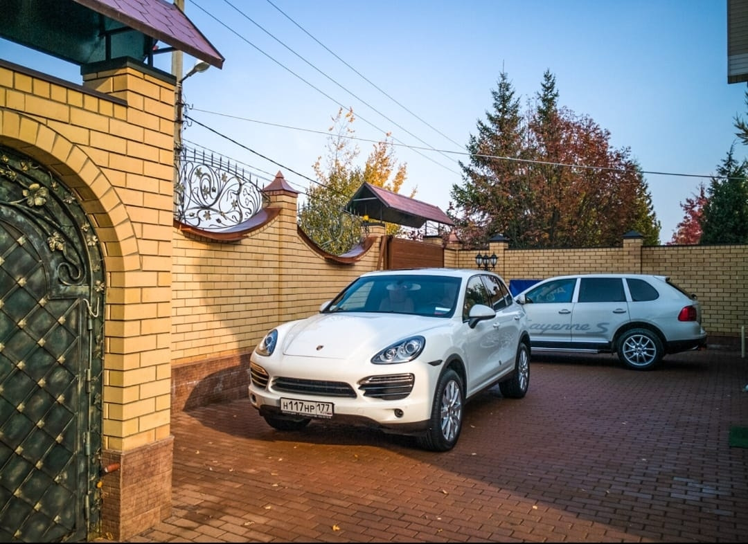 Что для нас парковка, стоянка, гараж — Porsche Cayenne (2G) 958, 3,6 л,  2014 года | наблюдение | DRIVE2