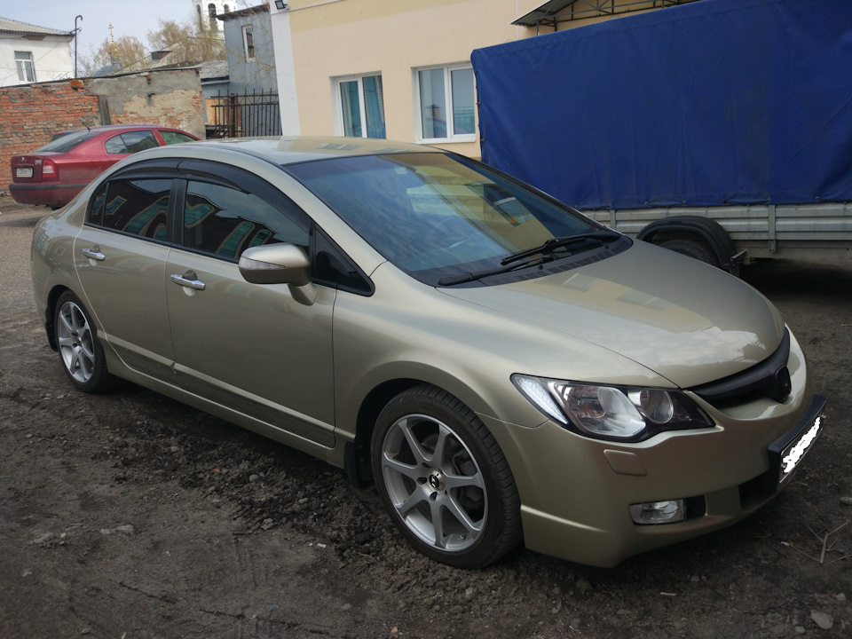 Логотипы радиостанций СПБ для Шкода Рапид — Skoda Rapid (1G), 1,6 л ...