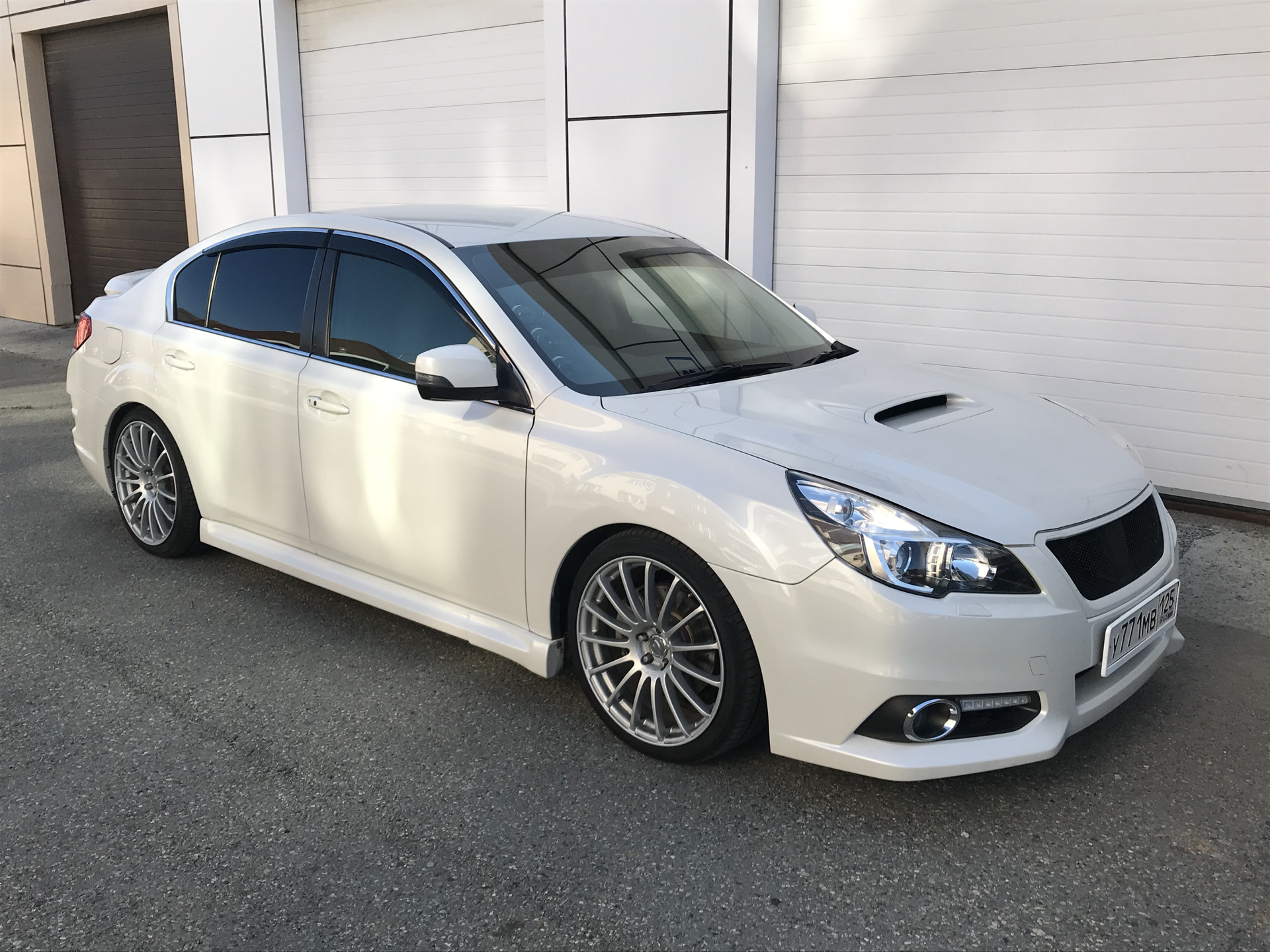 Subaru Legacy b4 2010