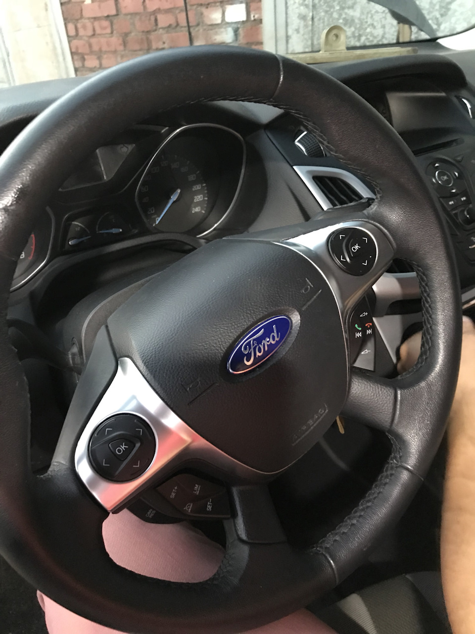 Как регулировать фары на хонда аккорд 8