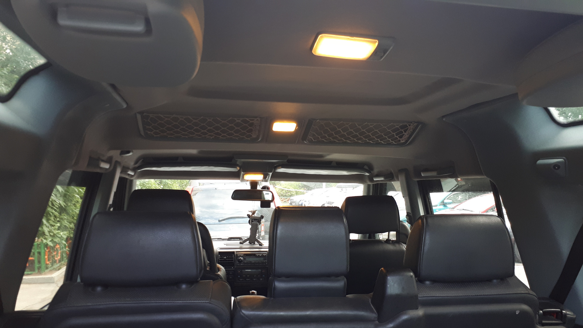 Как снять потолок land rover discovery