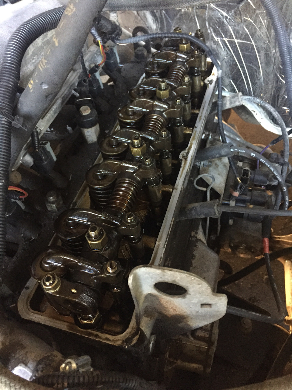 Замена прокладки и клапанной крышки ЗМЗ 406 карбюратор - ГАЗ Газель, 1,6 л, 2006