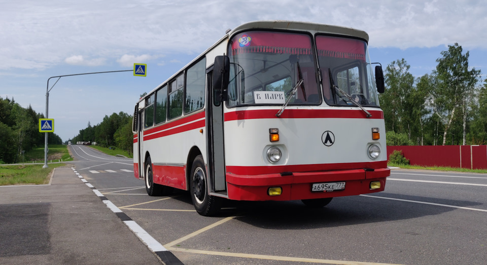 695 автобус маршрут. 695 автобус маршрут. 695 автобус маршрут. Лаз 695н. 695 автобус маршрут.