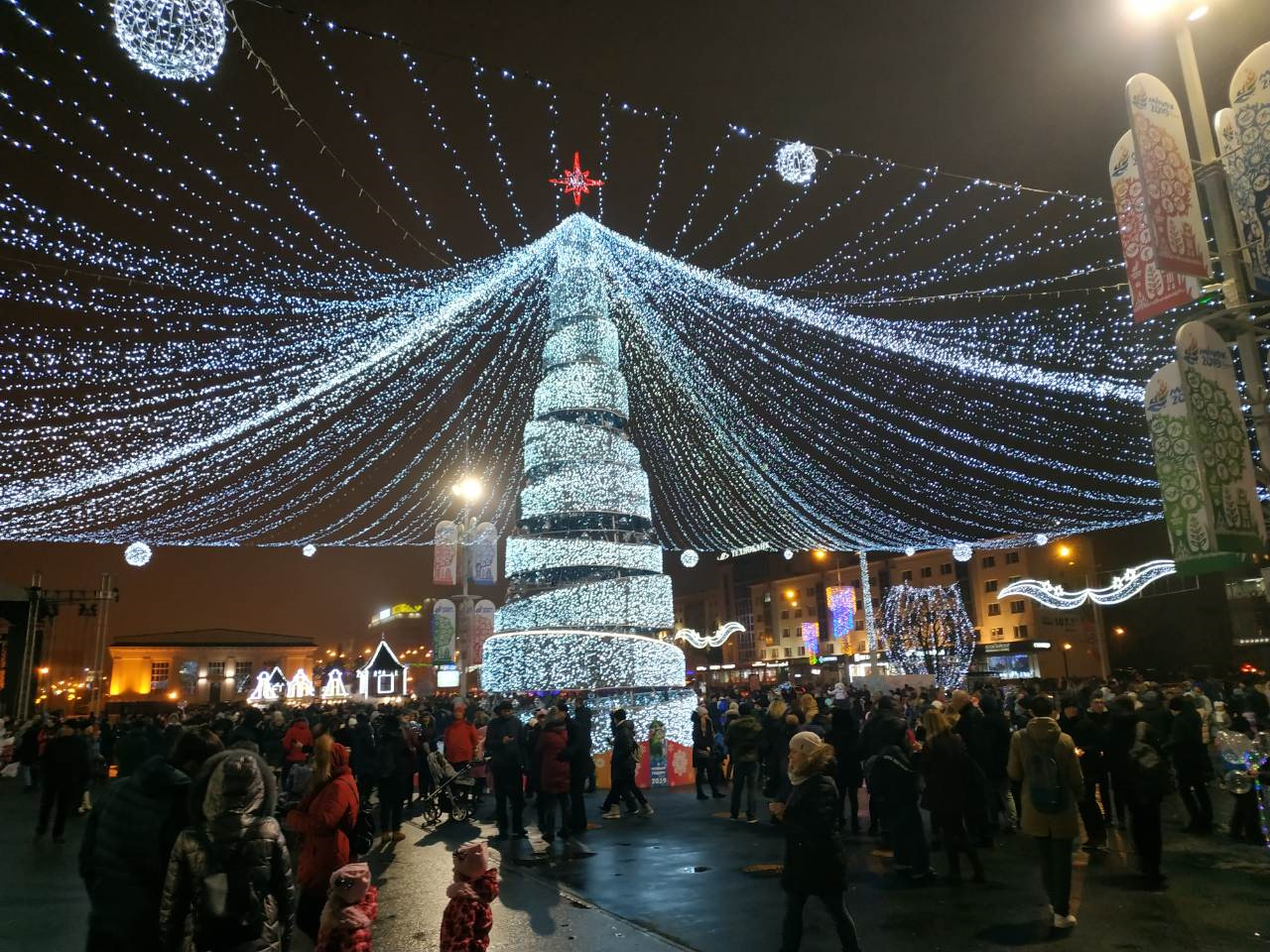 Смотреть Новый 2019 год в Минске видео Смотреть Новый 2019 год в Минске видео