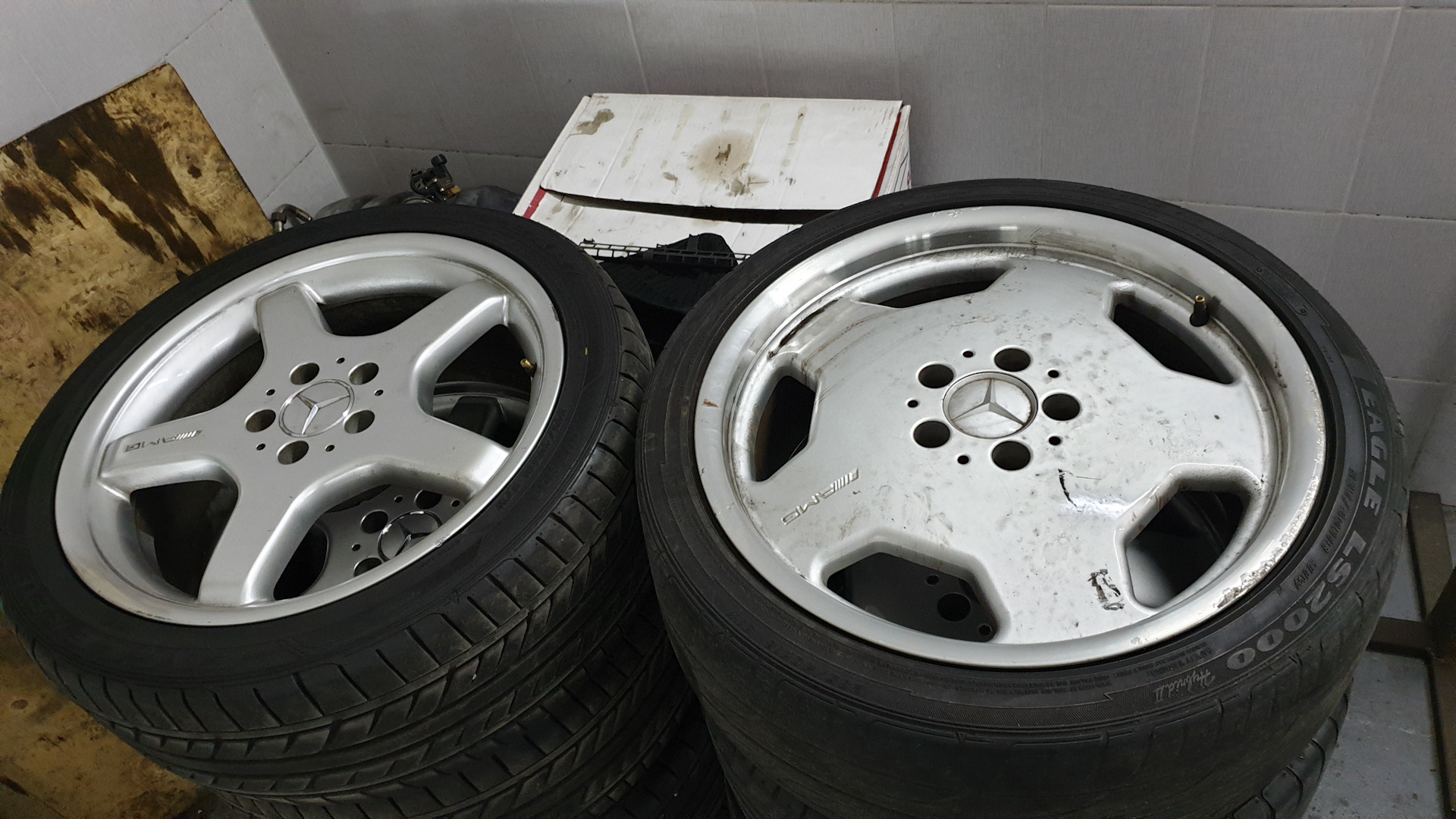 2 комплекта дисков для Е55 — Mercedes-Benz E-class (W210), 5,5 л, 2000 ...