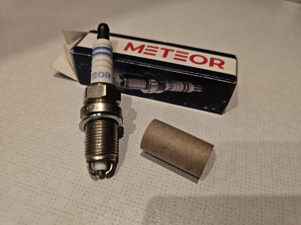 Свечи зажигания Meteor он же старый добрый Bosch 🤪 — Skoda Octavia A5 ...