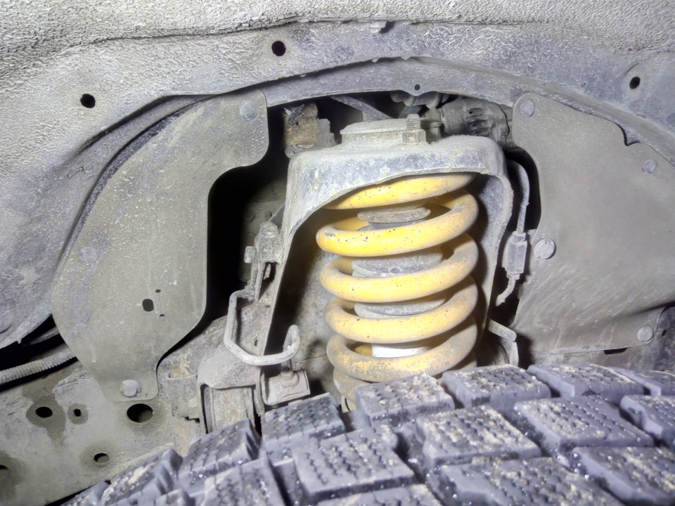 Замена \"шторок\" брызгозащиты — Mitsubishi Pajero Sport (2G), 3,2 л ...