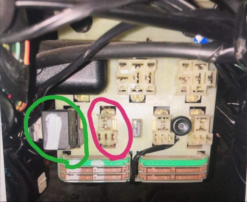 Передние ПТФ и подключение к штатной проводке — Mitsubishi Carisma, 1,6 ...