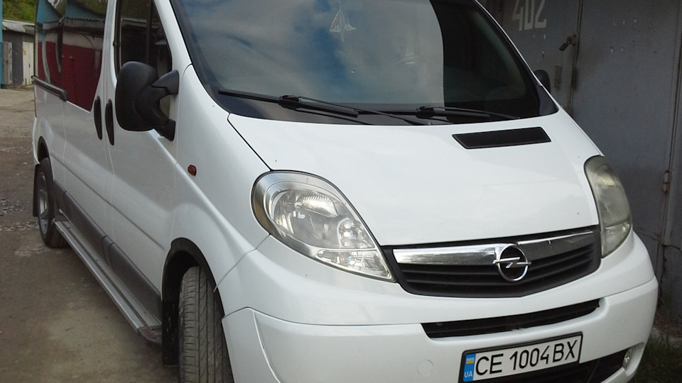 opel vivaro 2008