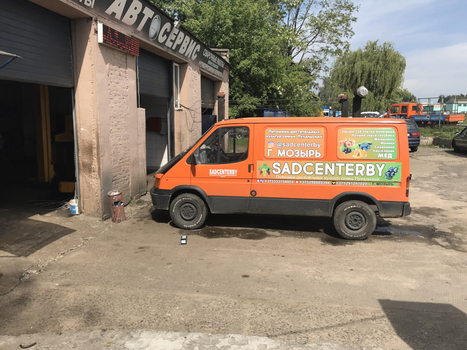 Замена колодок — Ford Transit (4G), 2,5 л, 1992 года | плановое ТО | DRIVE2