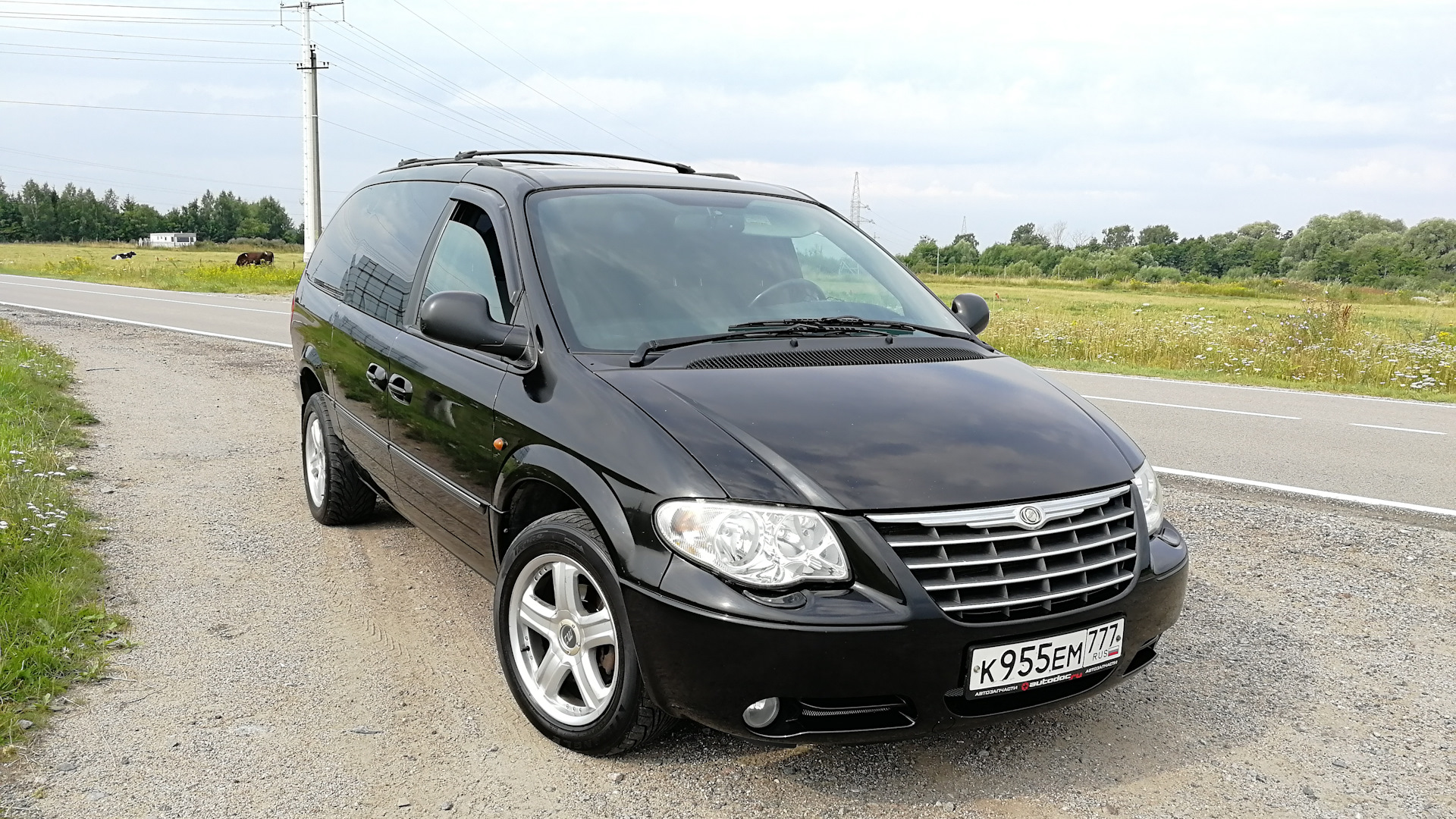 Chrysler Grand Voyager IV (North America) 3.3 бензиновый 2006 | Black  Panther на DRIVE2