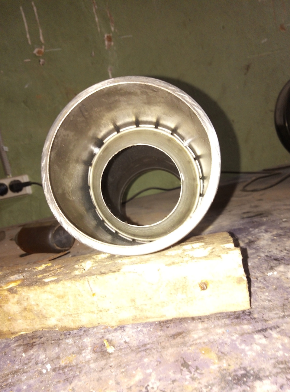 Насадка из термоса — Lada Калина универсал, 1,6 л, 2009 года | своими ...