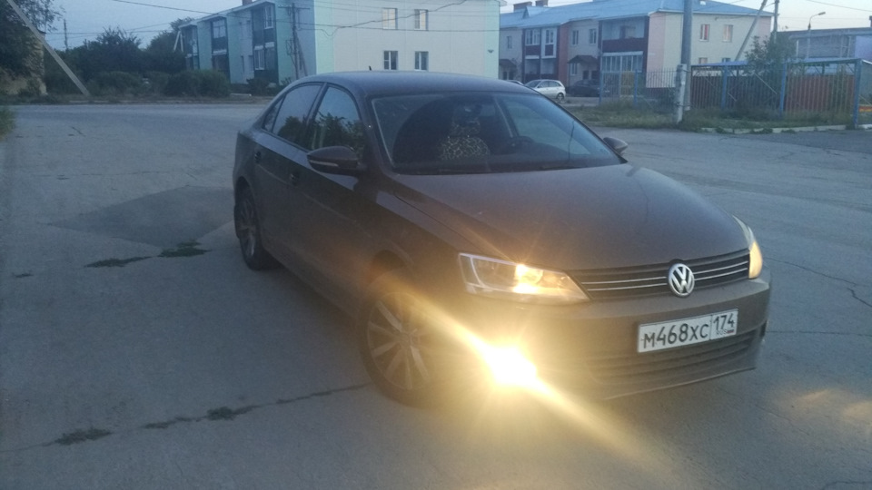 Volkswagen Jetta KMT