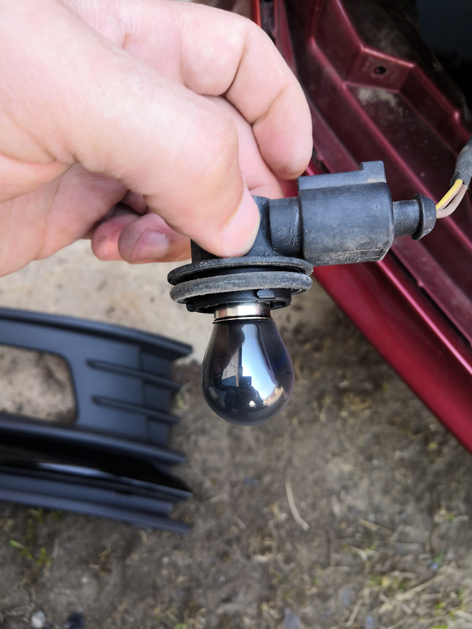 Замена лампы ДХО - Volkswagen Polo Sedan, 1,6 л, 2015 года расходники DRIVE2