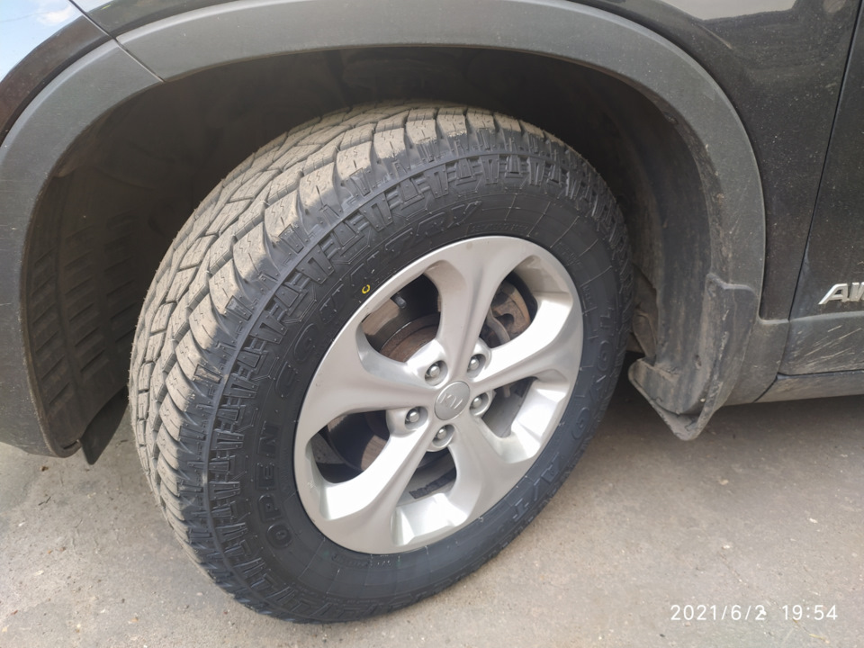 Toyo Open Country A/T plus 235/65 r17 — KIA Sorento (2G), 2,4 л, 2014 ...