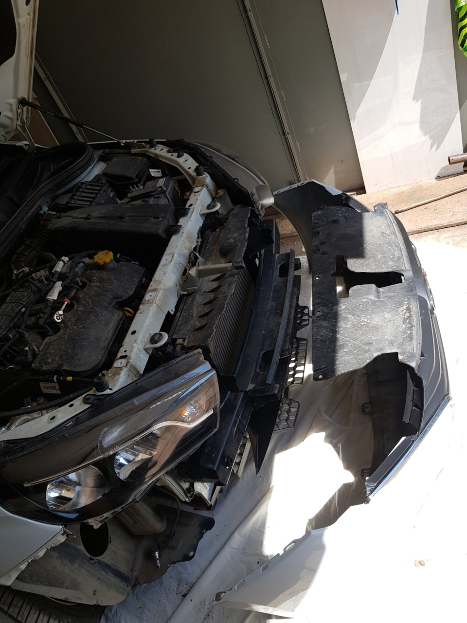 Сетка в бампер — Lada Vesta, 1,6 л, 2020 года | своими руками | DRIVE2