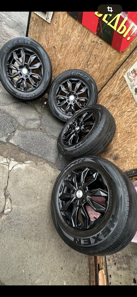 Шины летние Nexen 205/65 R16, литые диски Kik 6Jx16 ET43 5x114,3. Б/у ...