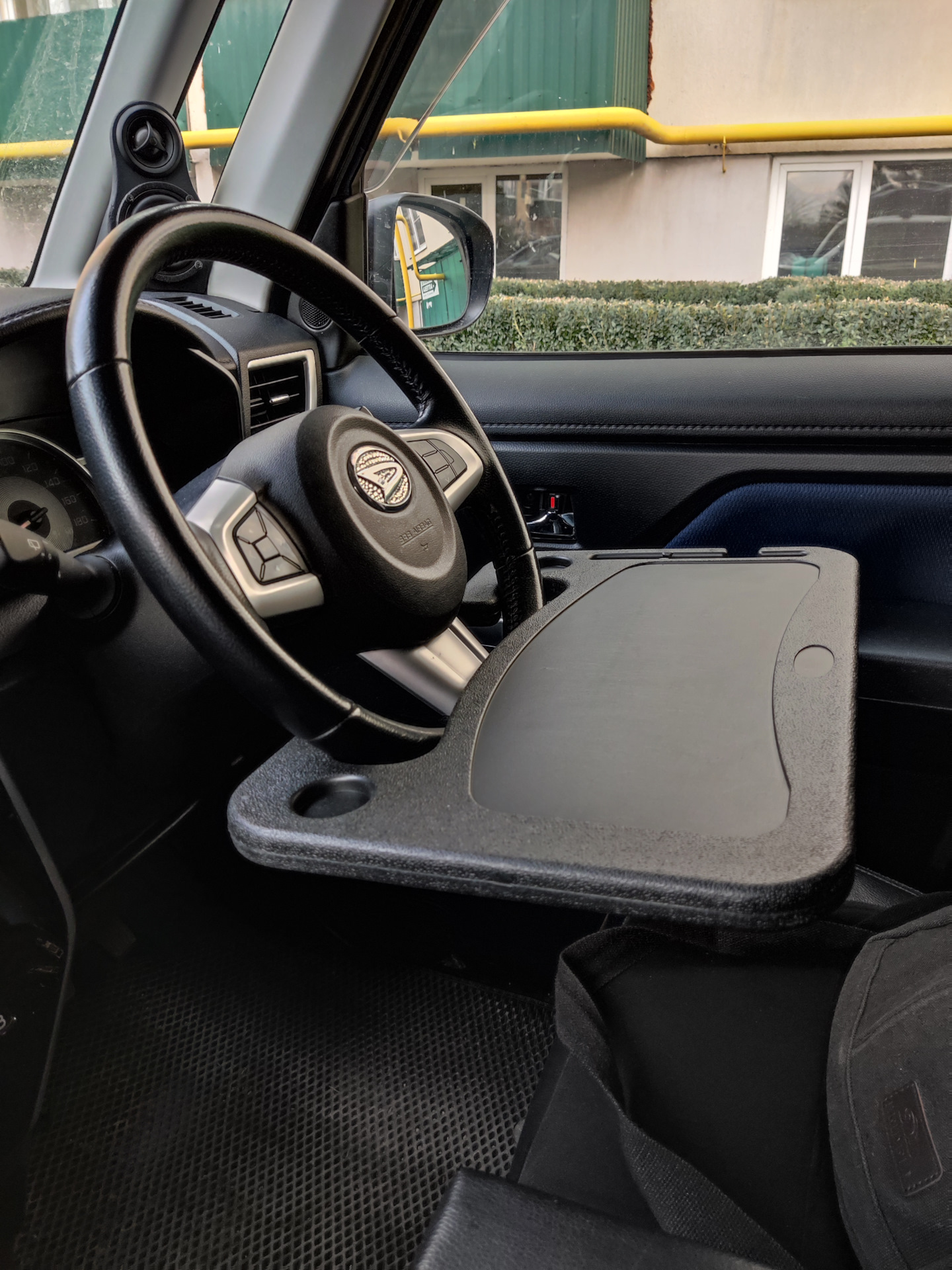 Столик на руль — Daihatsu Thor, 1 л, 2019 года | тюнинг | DRIVE2
