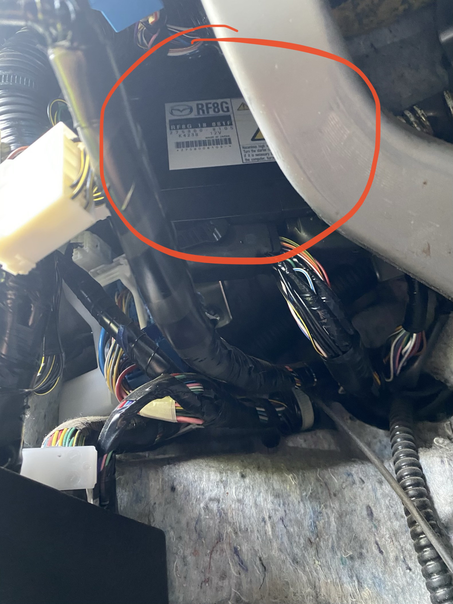 Замена втягивающего реле стартера — Peugeot 206, 1,4 л, 2006 года ...