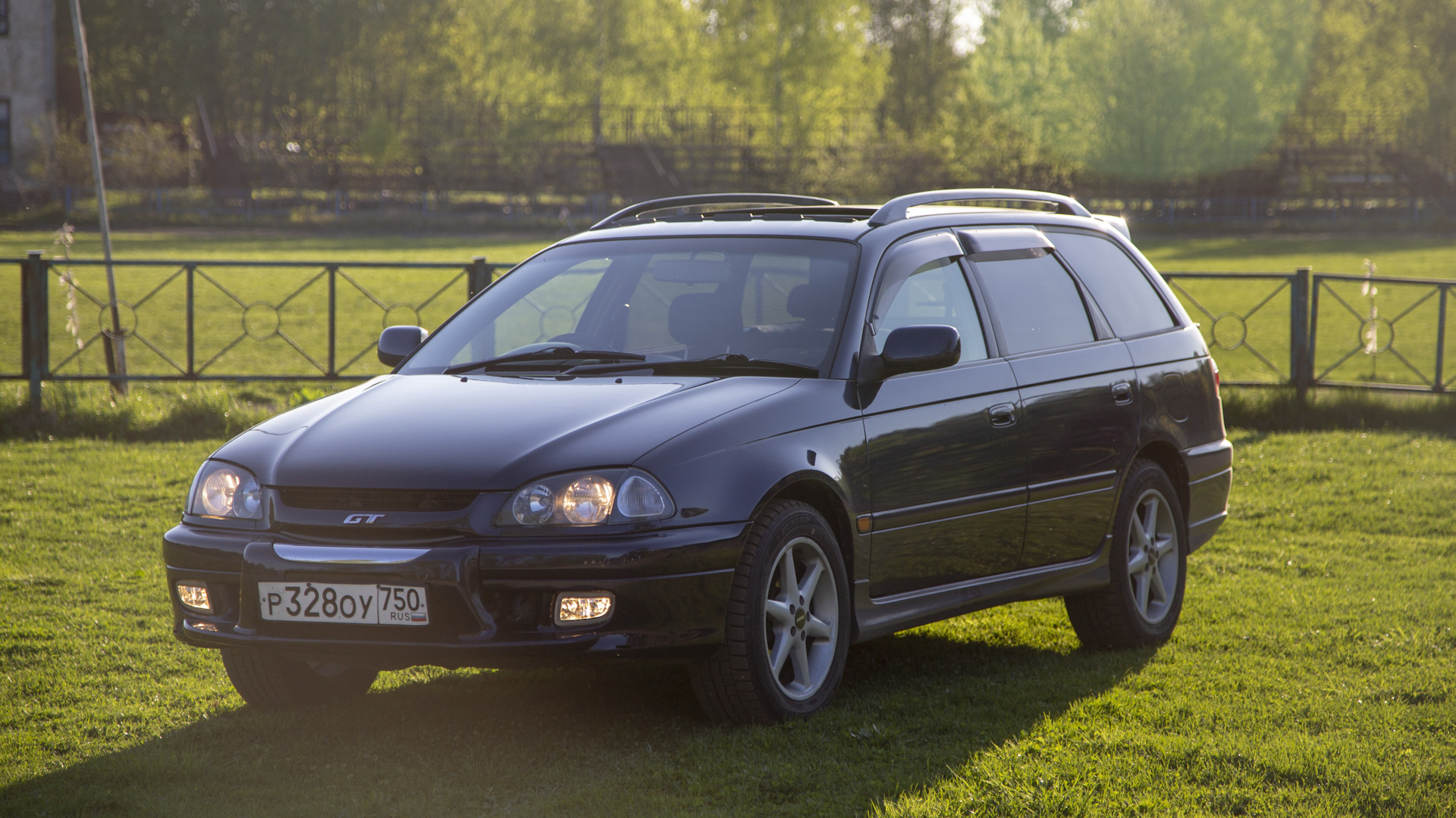 Калдина 98 года. Тойота Калдина 1998. Toyota Caldina 1998. Тойота Калдина 1998 черный. Тойота Калдина 1998 белая.