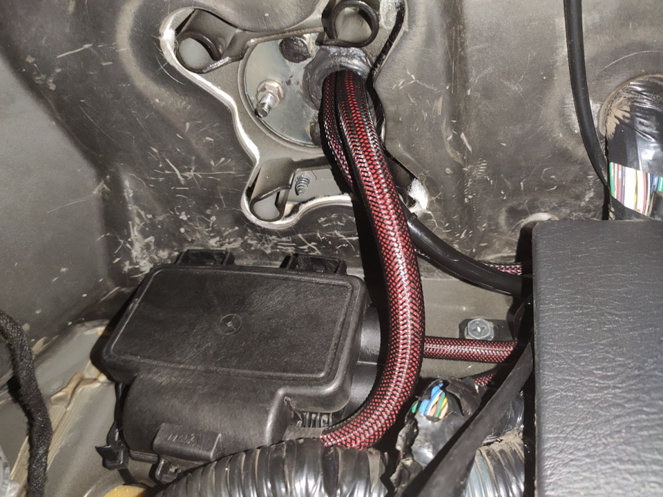 Фото в бортжурнале Nissan Patrol (Y61)
