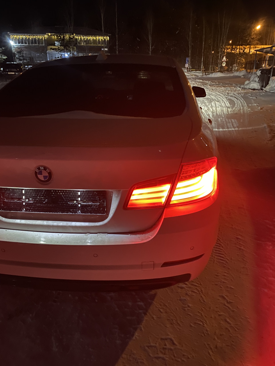 Магнитные рамки KONKURENT — BMW 5 series (F10), 2 л, 2013 года ...